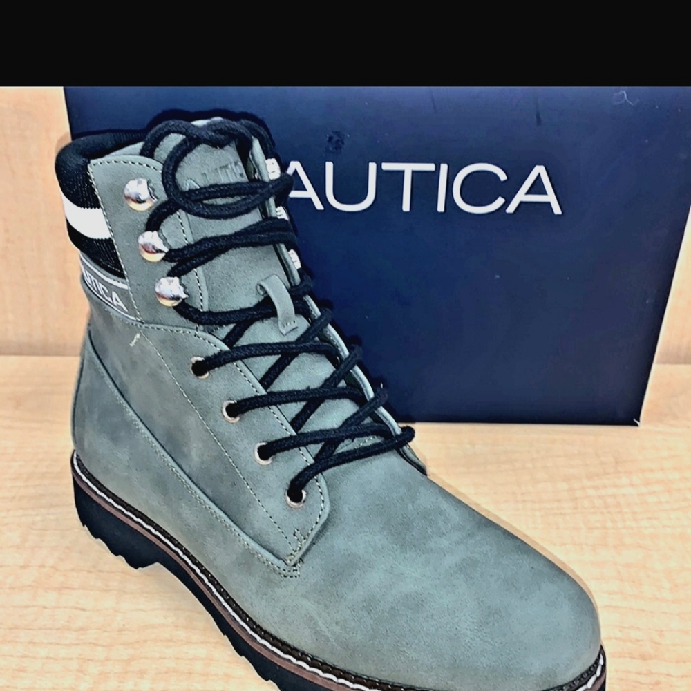 WOMEN'S Nautica Boots